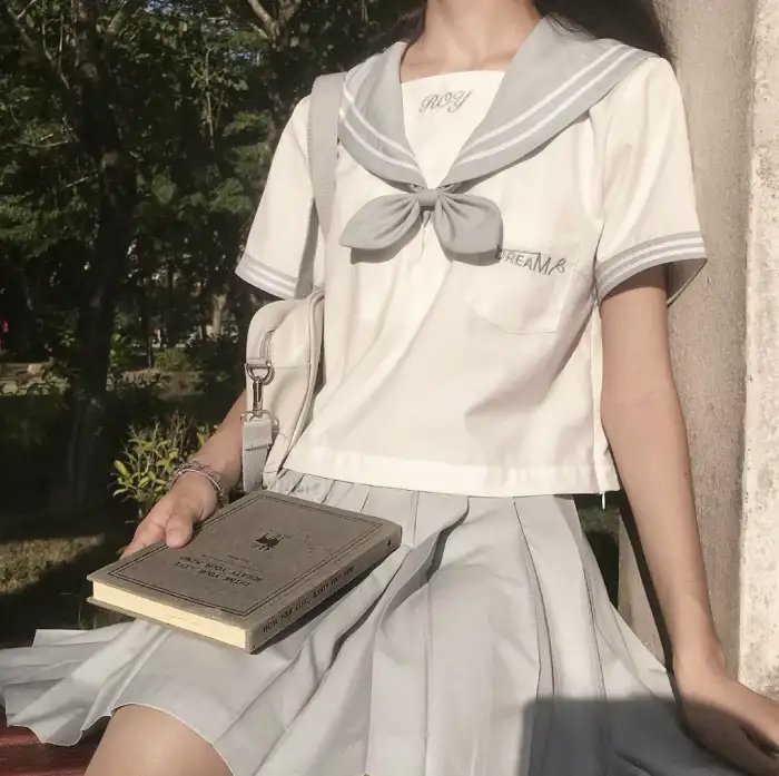 树上有个好地方2:美术老师的放羊班